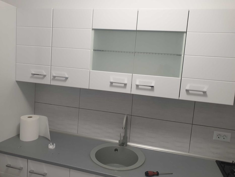 Montaj  mobila DEDEMAN