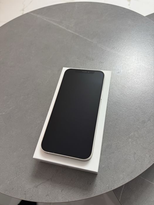 Iphone 11 white