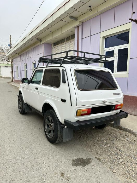 Нива 2121 (идеал)