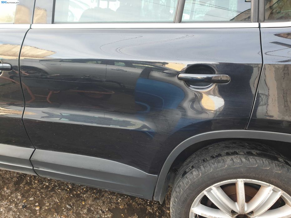 Usa Usi Portiera Portiere Stanga Spate Dezechipata Volkswagen Tiguan NFL Non Facelift 2007 - 2011 Culoare LC9X [K1068]