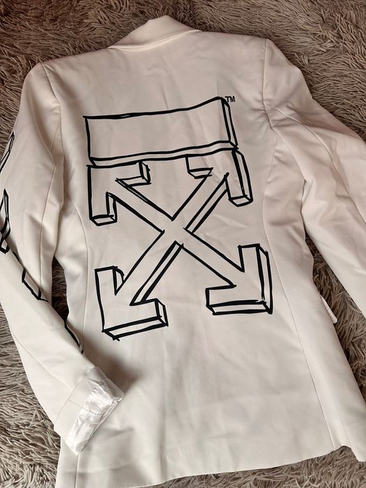 Off white Сако дамско