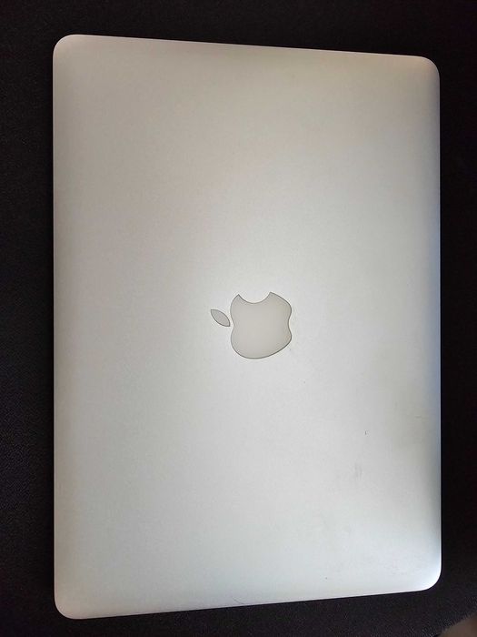 Apple MacBook Air 2011