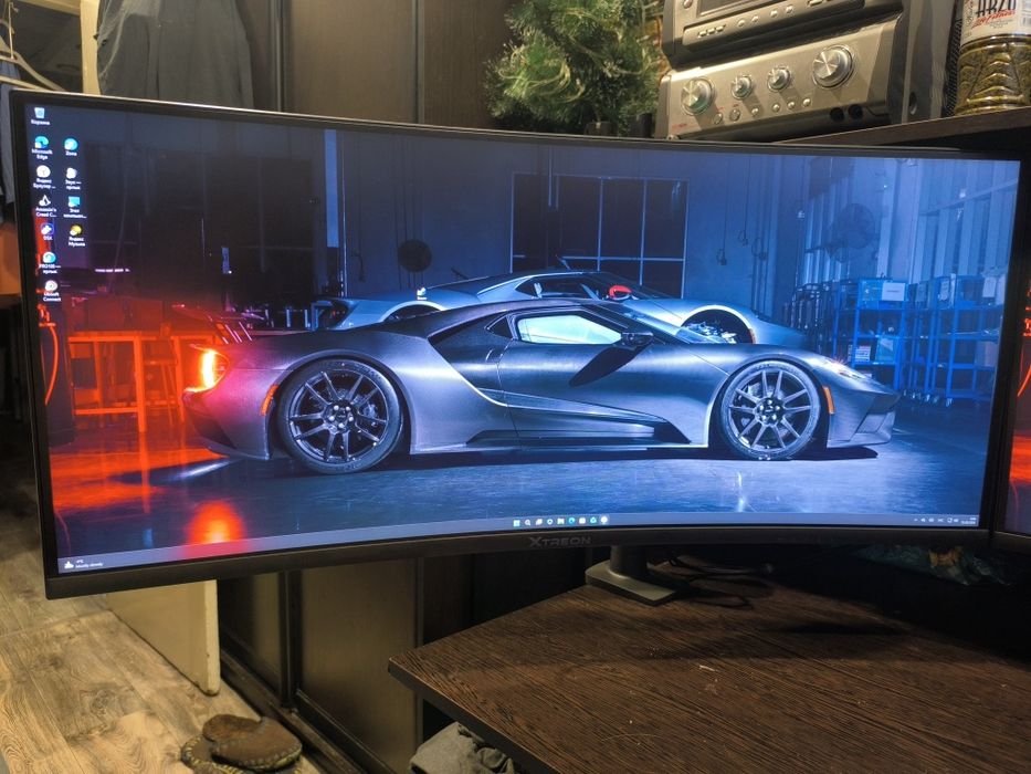 Продам  мониторы