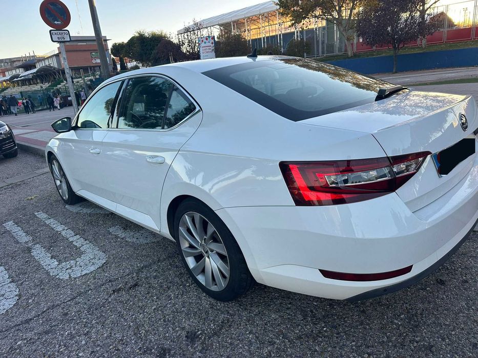 Skoda Superb 2.0d 150cp Euro6
