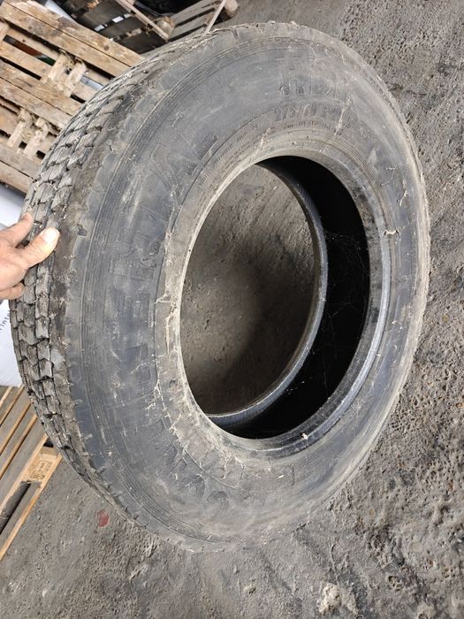 Anvelope 275/75R22.5