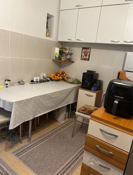 Vand apartament 2 camere, cartier Strand, et. 1