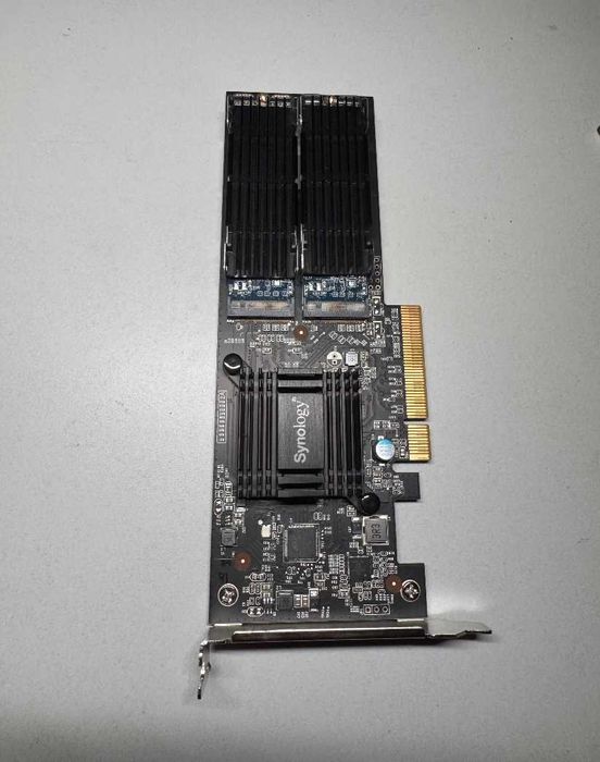 pentru NAS - Adaptor Synology M2D18 2x M.2 + 2x Synology NVMe 400G SNV3400-400G 100% health