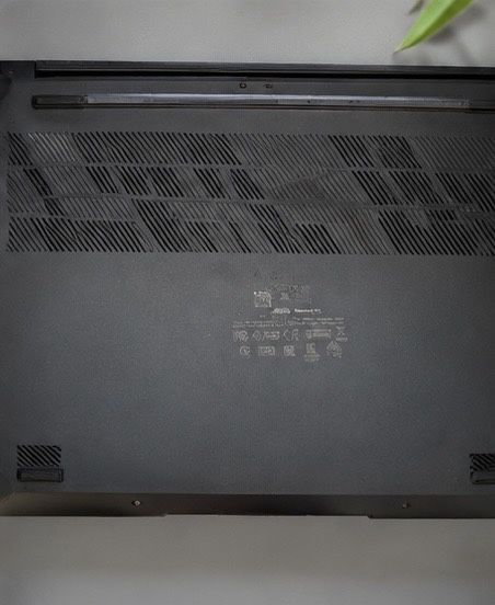 ASUS VivoBook M6500QH