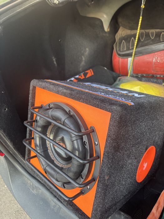 Продам сабвуфер Vulcan-TS8pro