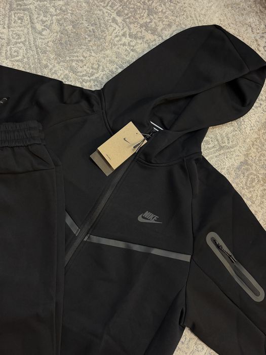 Trening Nike Tech Fleece / Premium