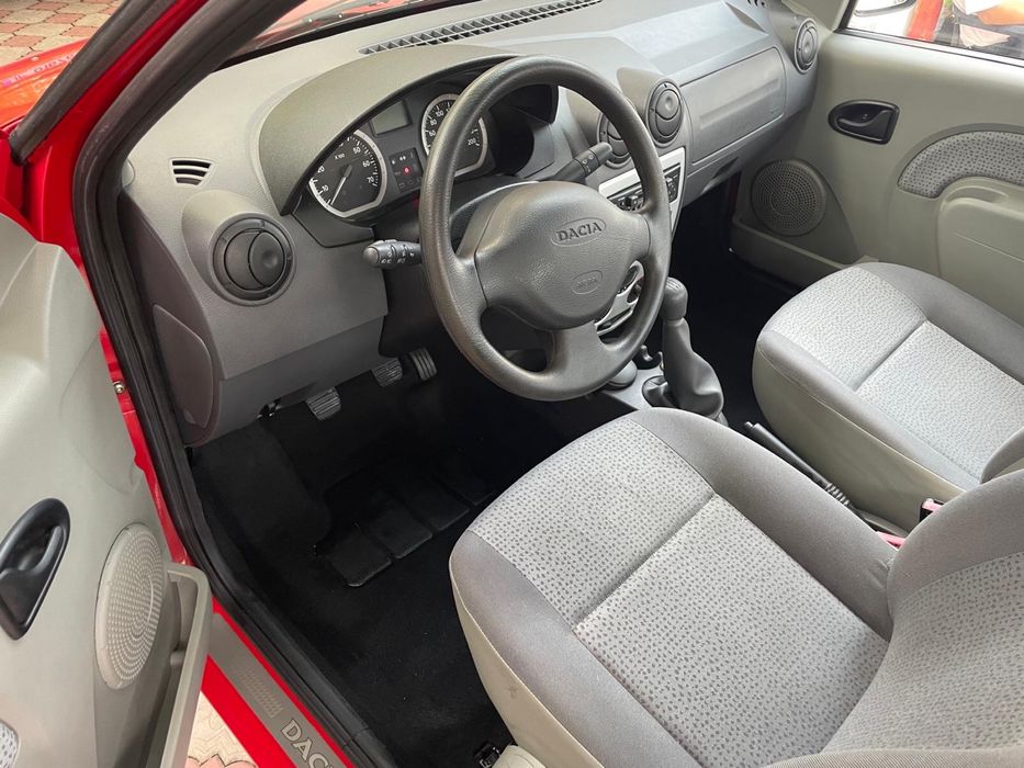 De vanzare dacia logan exemplar 39.000 km 1.6 mpi