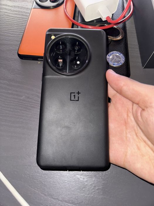 One Plus 12  Ван плас 12