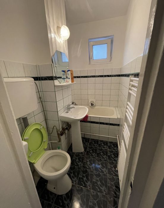 Apartament de închiriat
