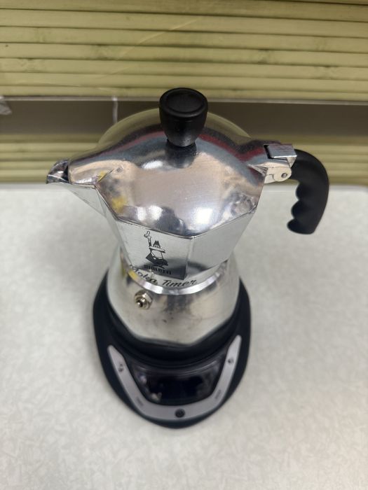 Електрическа мока кафеварка Bialetti Moka Easy Timer