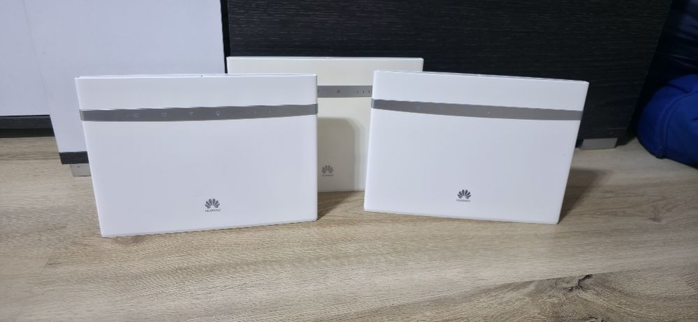 Huawei B525s-23a Wi-Fi 4G sim card CAT6