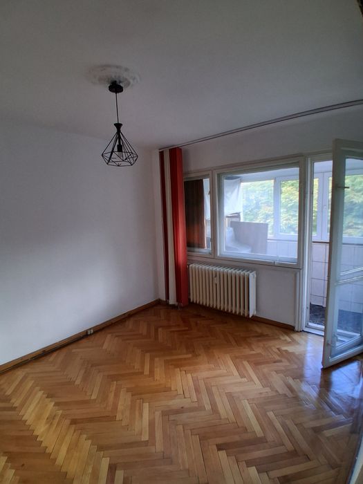 Proprietar | 3 camere decomandat 80 mp | 2 min Metrou Piața Iancului | Termen lung