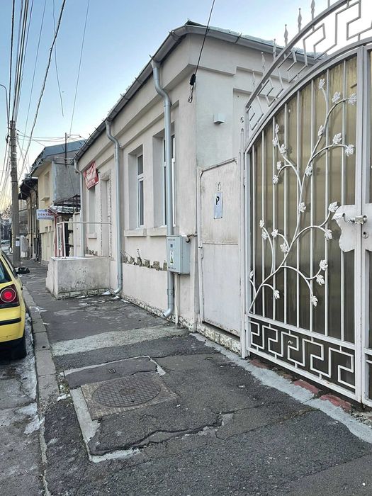 Spațiu ultracentral+Casa – închiriere totală sau parțială –  langa BCR