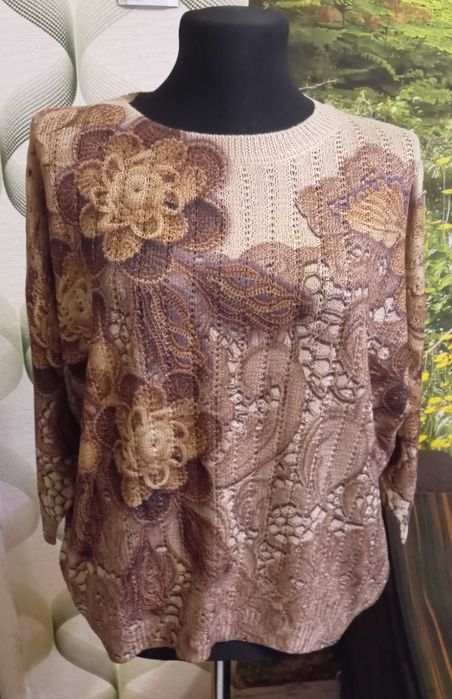 Продам женские кофты