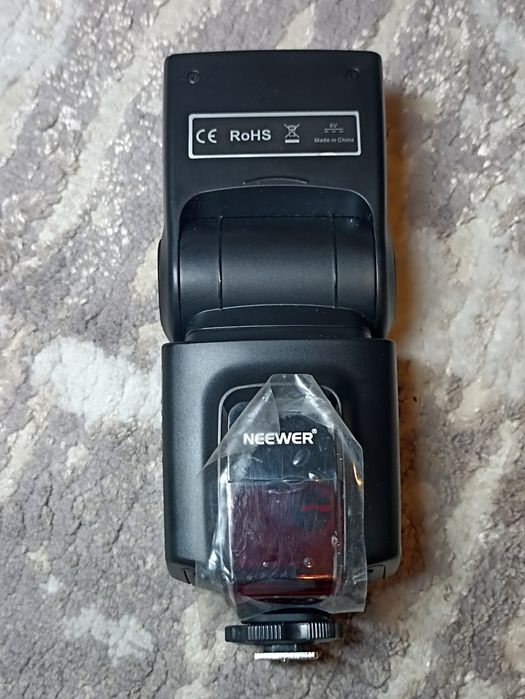 Blitz Universal Neewer TT560