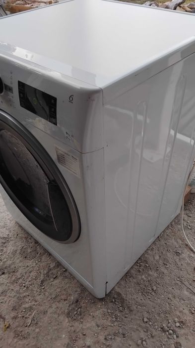 Пералня със сушилня Whirlpool 9+7kg