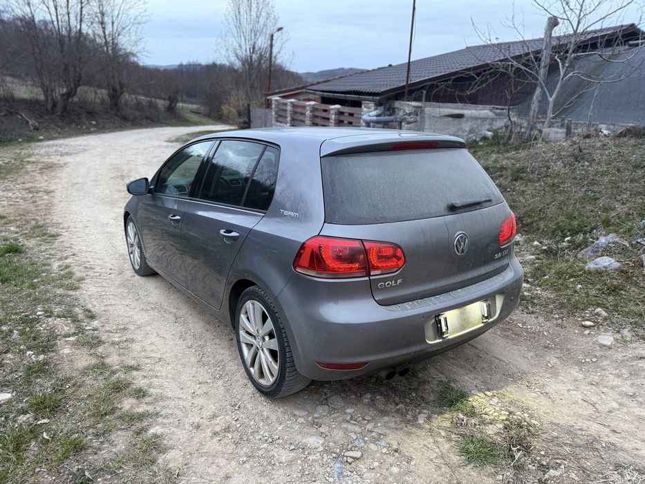 De vanzare VW Golf 6 2011 2.0 tdi 140 cp