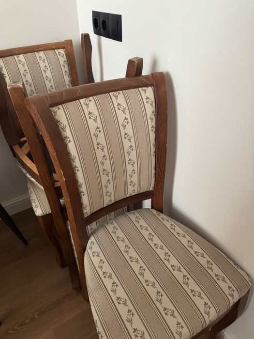 Продам стулья из дерева