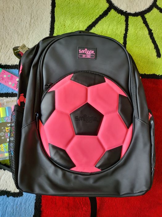 Ученическа раница Smiggle с аксесоари Еднорог Динозавър Топка