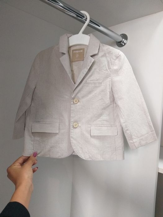 Сако и риза Мayoral