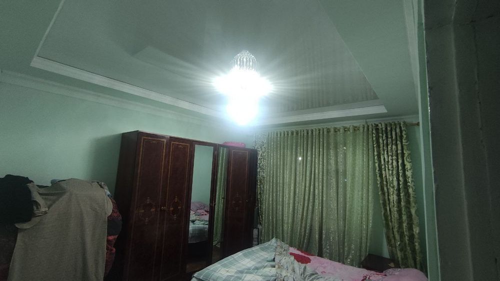 Продается 2-комнатная квартира в г. Чирчик, 3-микрорайон