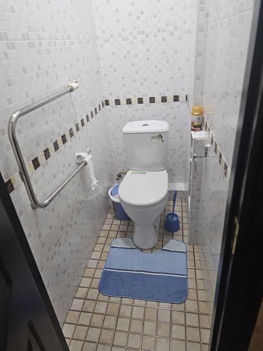 Аренда коракамиш 2.хонали оилага берилади хамма шароити бор