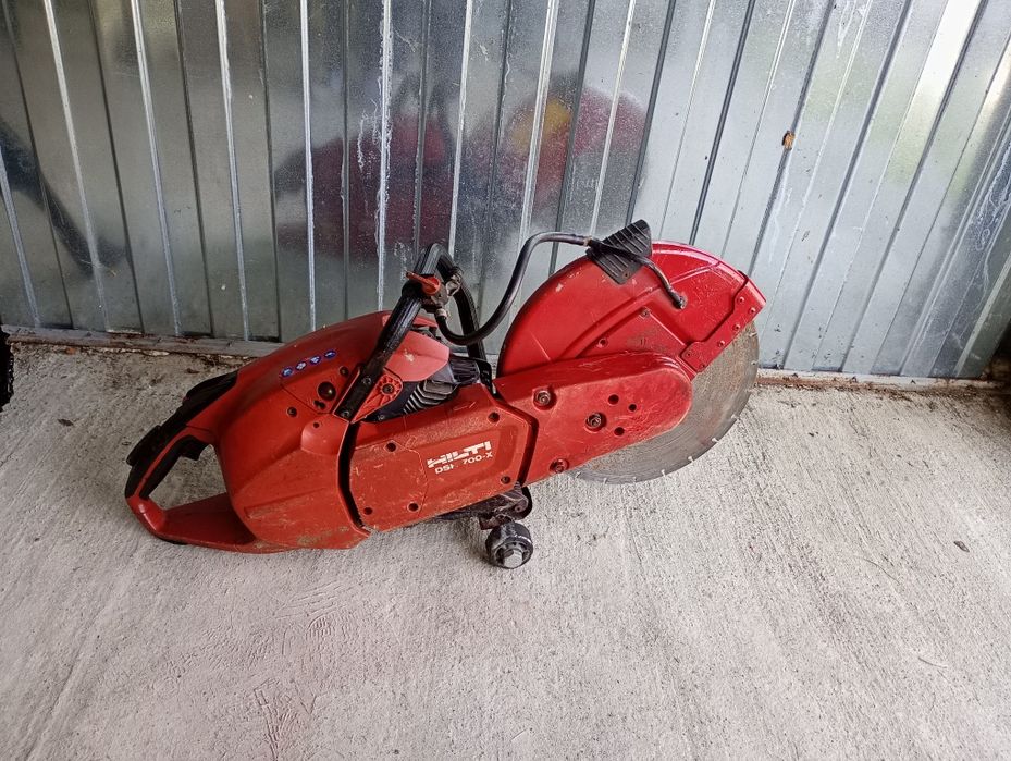 Drujbă tăiat beton, fier Hilti DSH 700-X