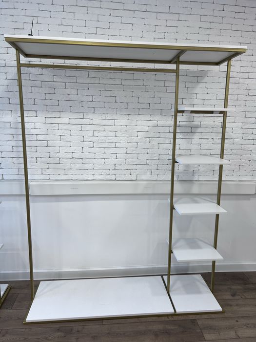 Мебель для бутика