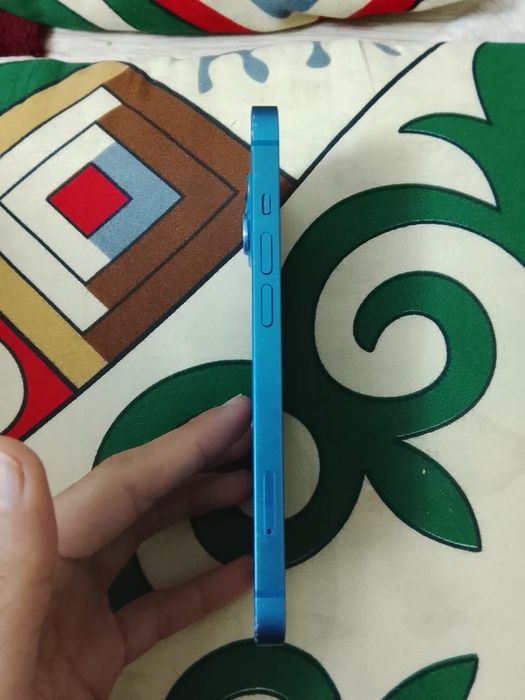 Айфон 13 голбуой цвет