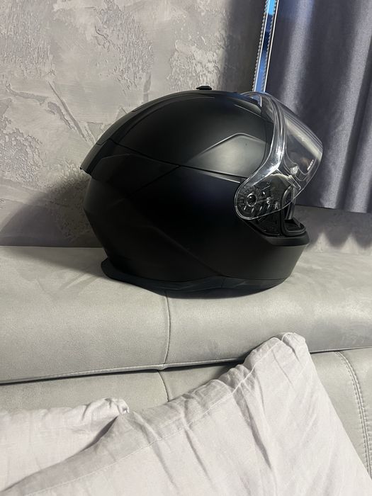 Каска  SHARK  размер л