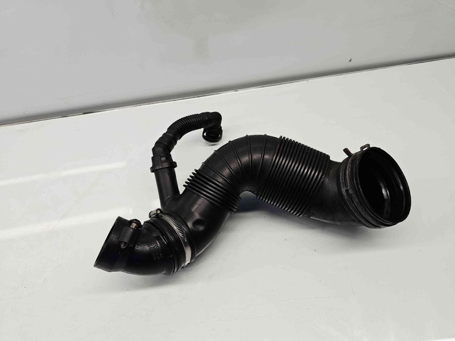 Tub admisie aer  Volkswagen Scirocco (137) [Fabr 2008-2017] 3C0129654