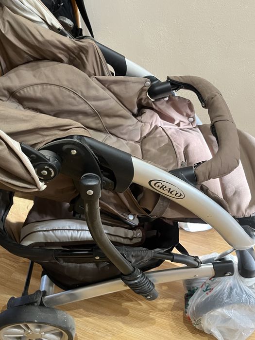 Коляска в отличном состоянии