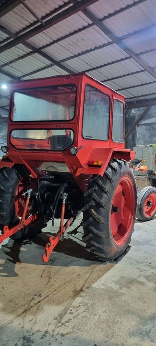 De vanzare Tractor U650