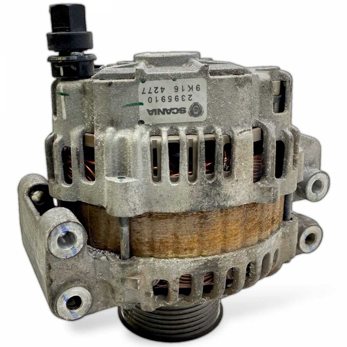 Alternator Scania L,P,G,R,S 2395910 -Piese de schimb Scania.