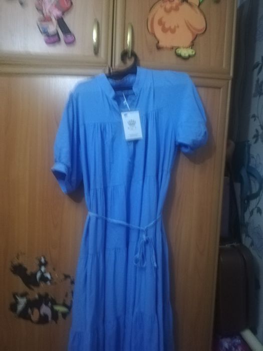 Продам новые летние платья разные
