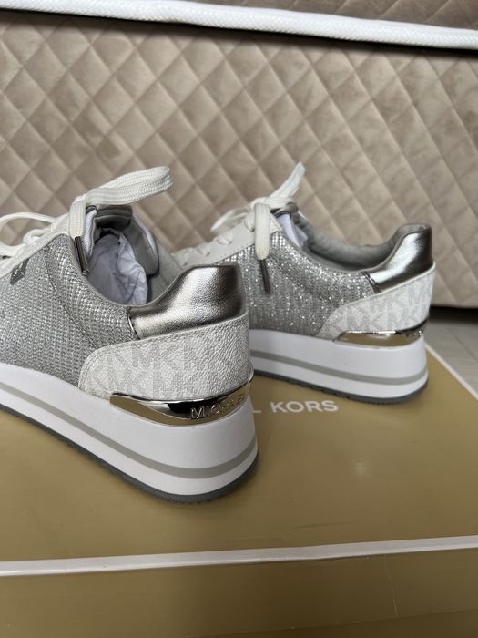 Обувки Michael Kors