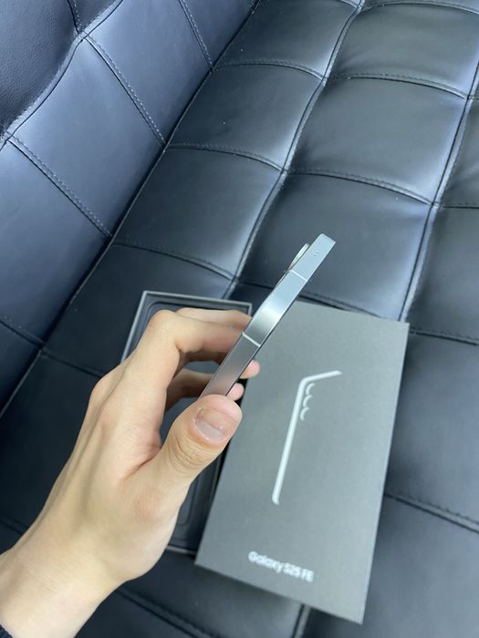 Продам самсунг с25 фе