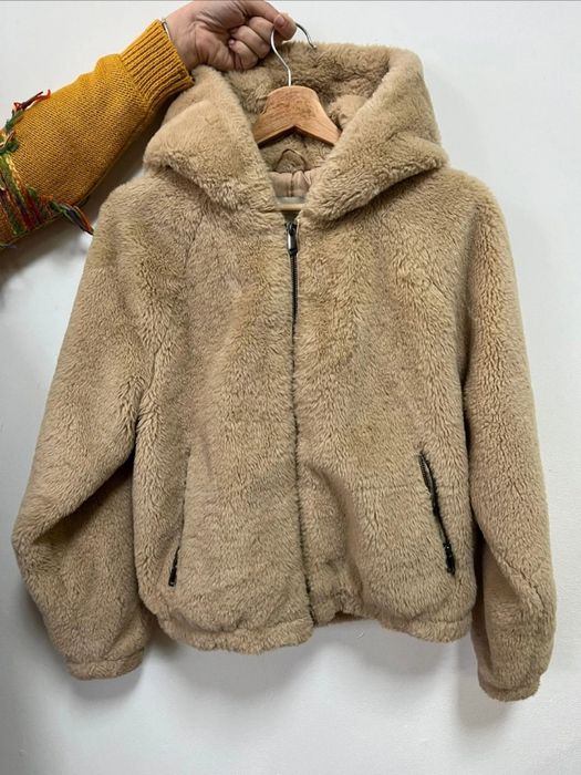 Geaca - blanita artificiala