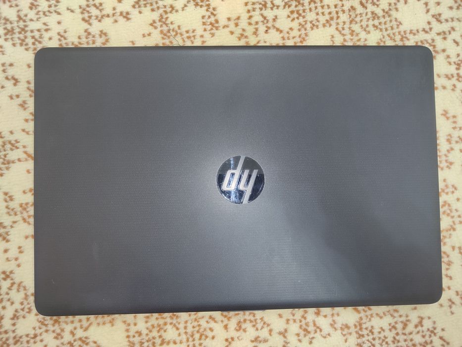 34 kun ishlagan noutbuk core i3 NVIDIA