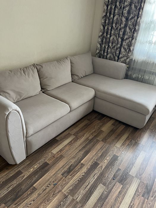 Угловой диван для гостиной