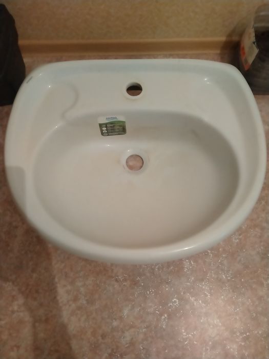Продам раковину Б/У