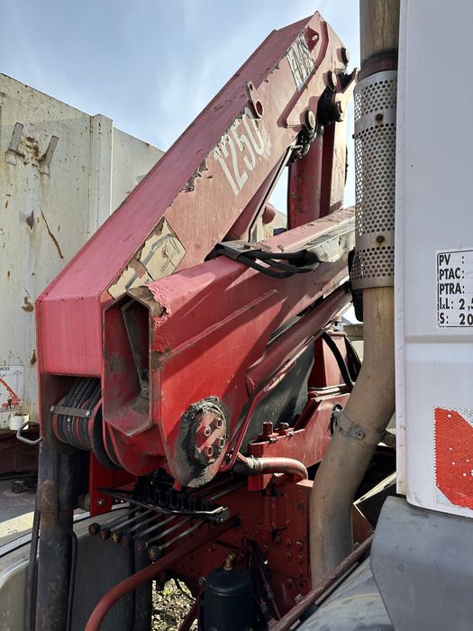 Iveco eurotrakker 18 tone cu macara