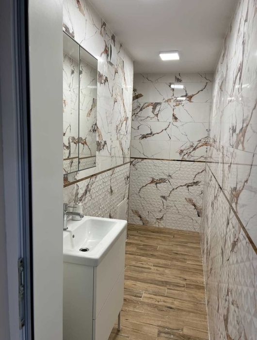 Продава се Тристаен апартамент в Пловдив, Тракия - 93 кв.м за 845 €/кв.м - Снимка #4