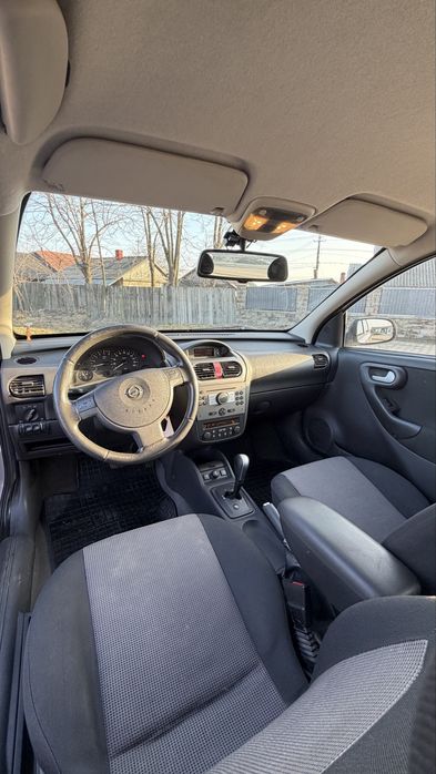 Opel Corsa C 1.3 CDTI automat