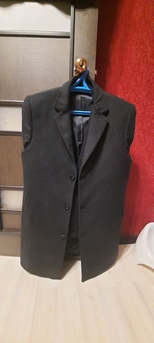 Продам пальто мужское