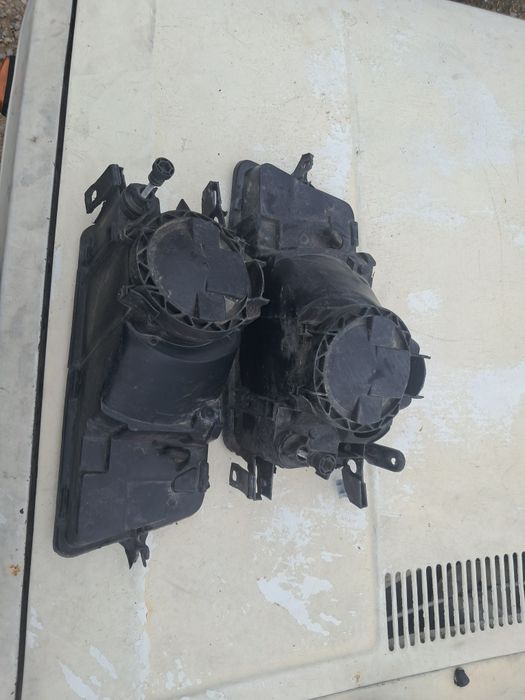 Продам фары на опель вектра